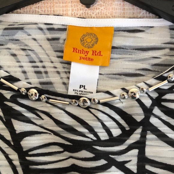 Ruby Rd. Blouse - Picture 3 of 3